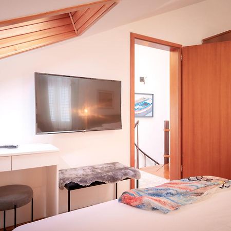 Kalina Deluxe Apartments Jelsa  Zewnętrze zdjęcie