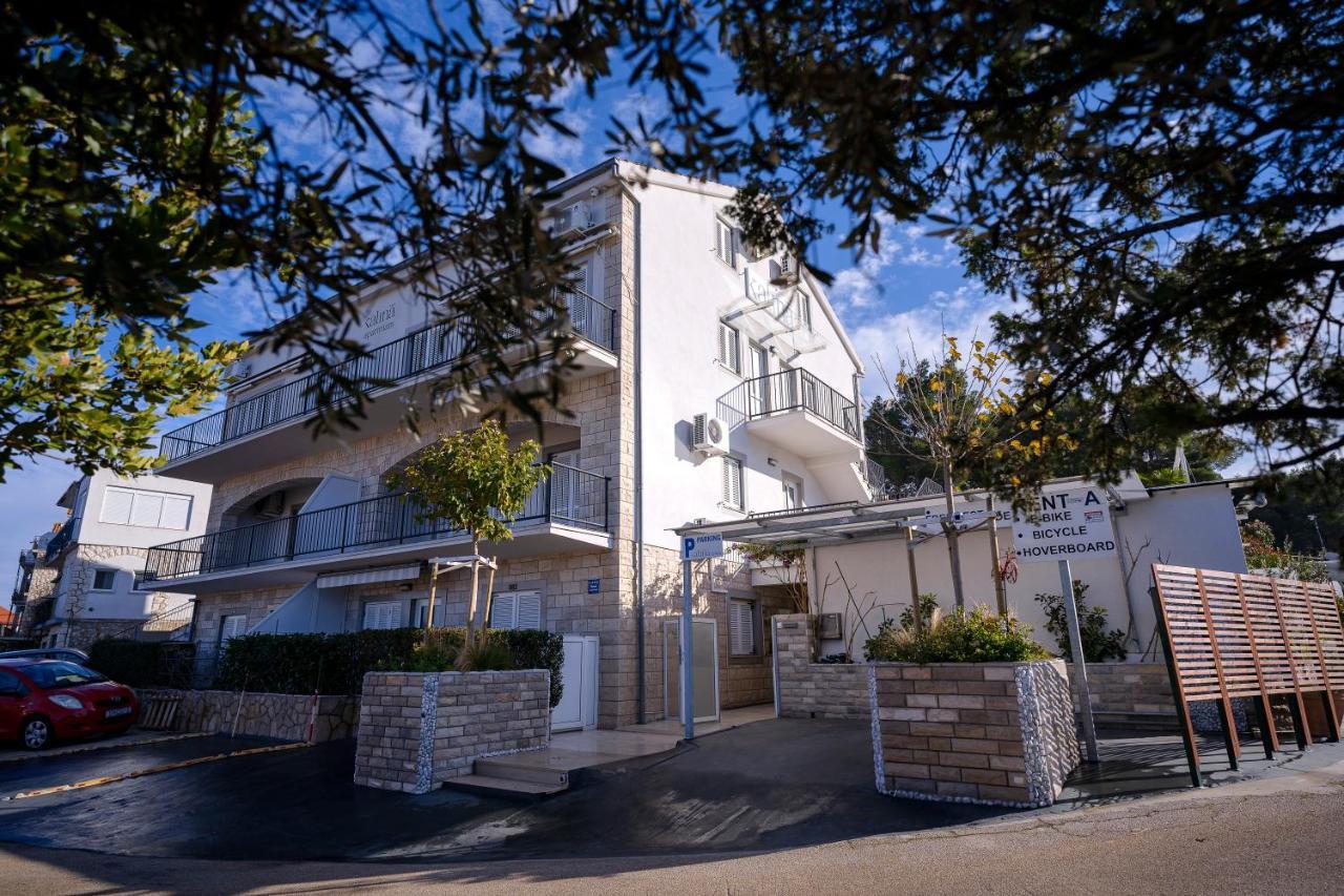 Kalina Deluxe Apartments Jelsa  Zewnętrze zdjęcie