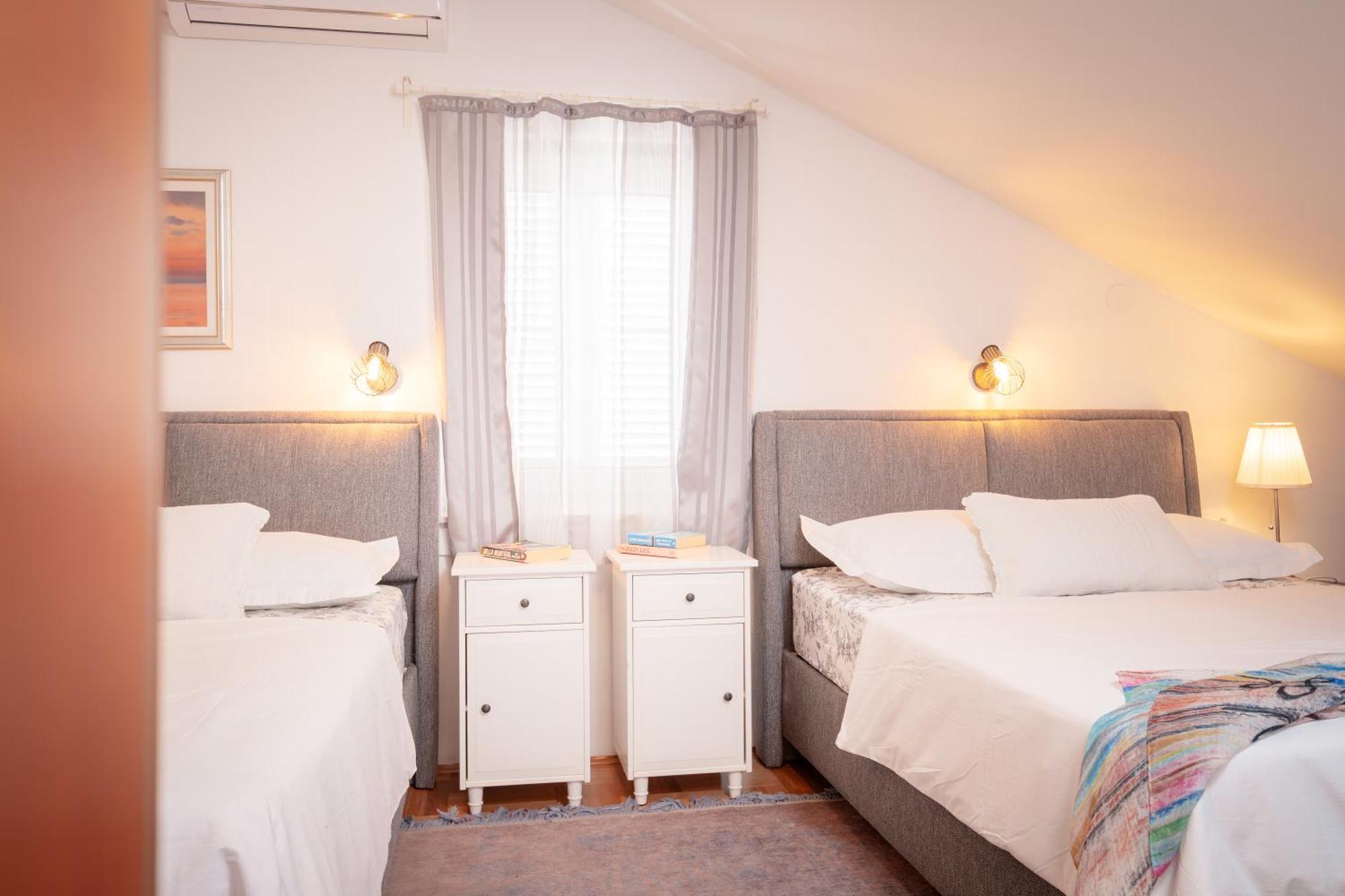 Kalina Deluxe Apartments Jelsa  Zewnętrze zdjęcie
