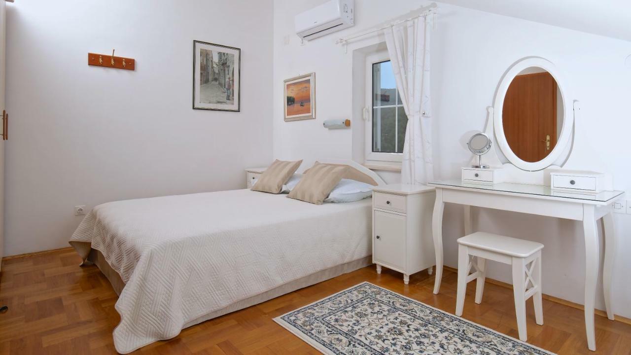 Kalina Deluxe Apartments Jelsa  Zewnętrze zdjęcie